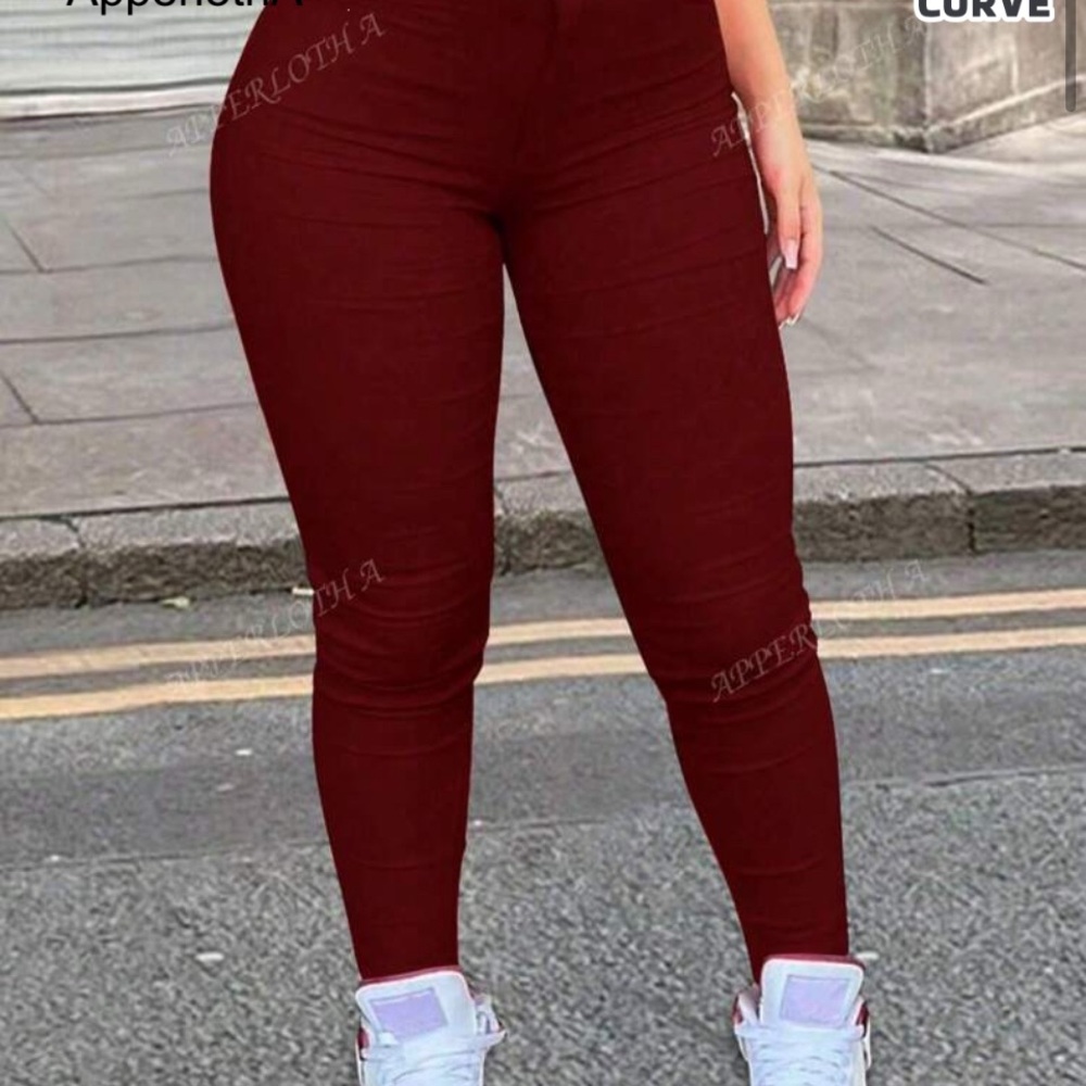 Burgundy Plus Size Solid Pocket Skinny Pants